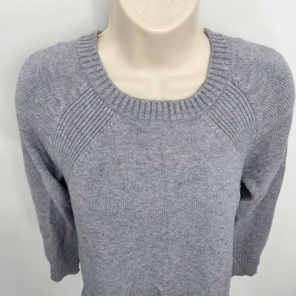 Joan Vass Pullover Sweater Women's Size Medium Gray Crew Neck Relaxed Fit - Picture 2 of 9
